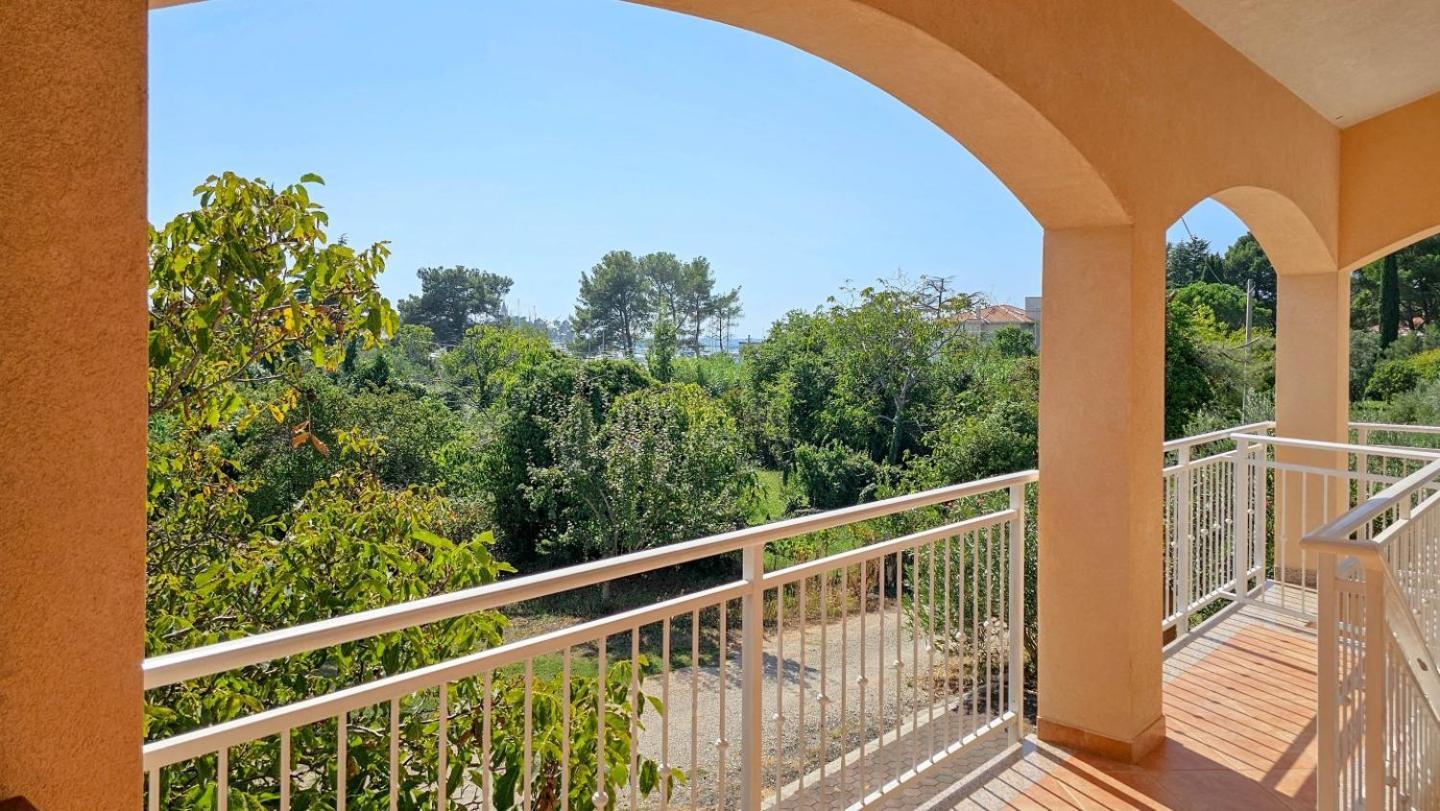 Viola Three Apartment Novigrad Istria Exterior foto