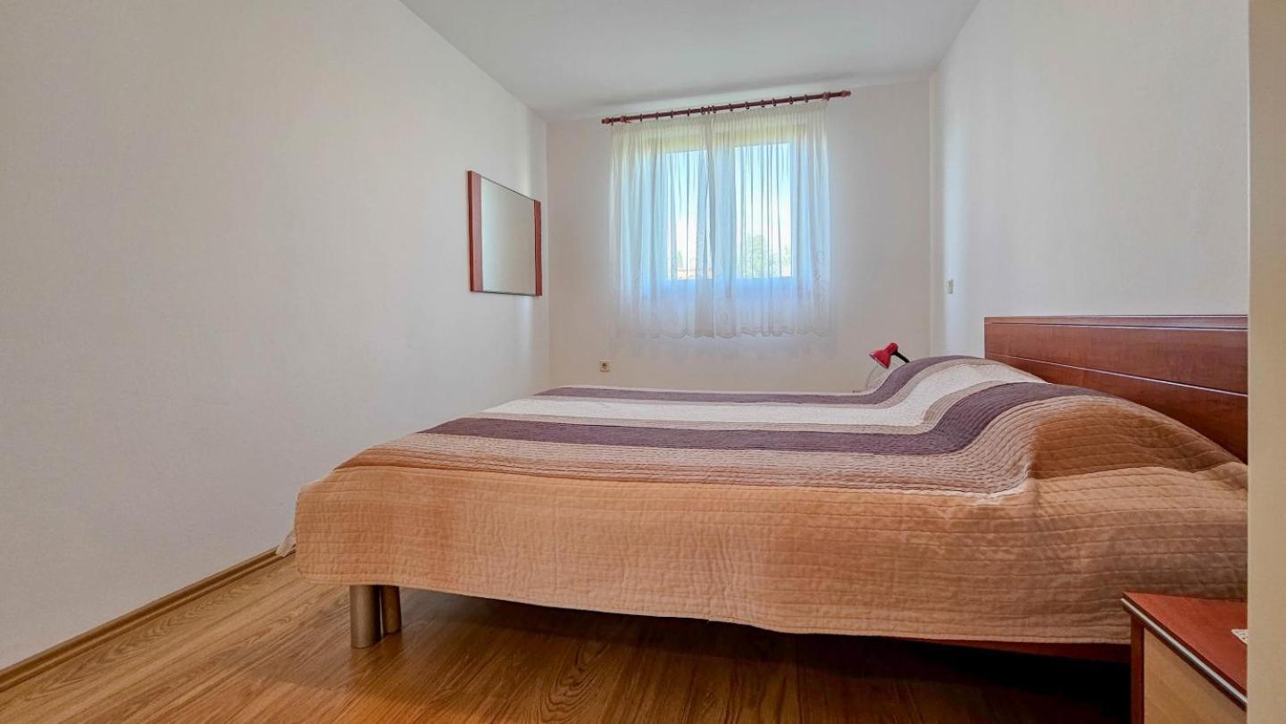 Viola Three Apartment Novigrad Istria Exterior foto